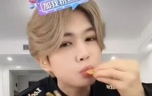 从模仿偶像到带货风波；凌达乐的网红之路，如何卷入牛肚卫生争议？