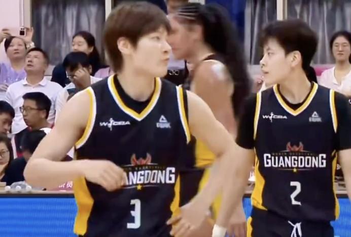  深渊凝视：竞技体育中瞬息万变的胜负哲学 体育新闻