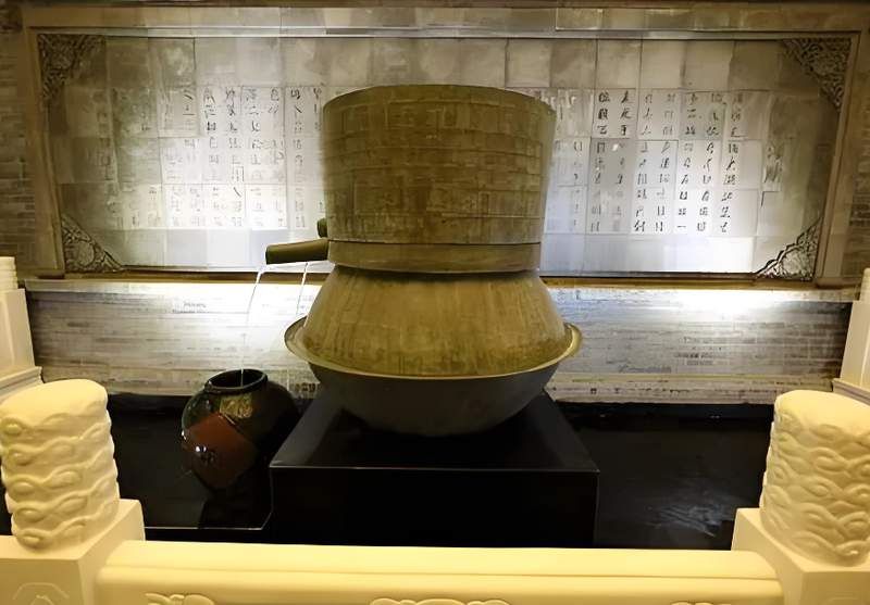  佳酿难觅知音：东北白酒为何困守故土？深度解析破局之道 新闻