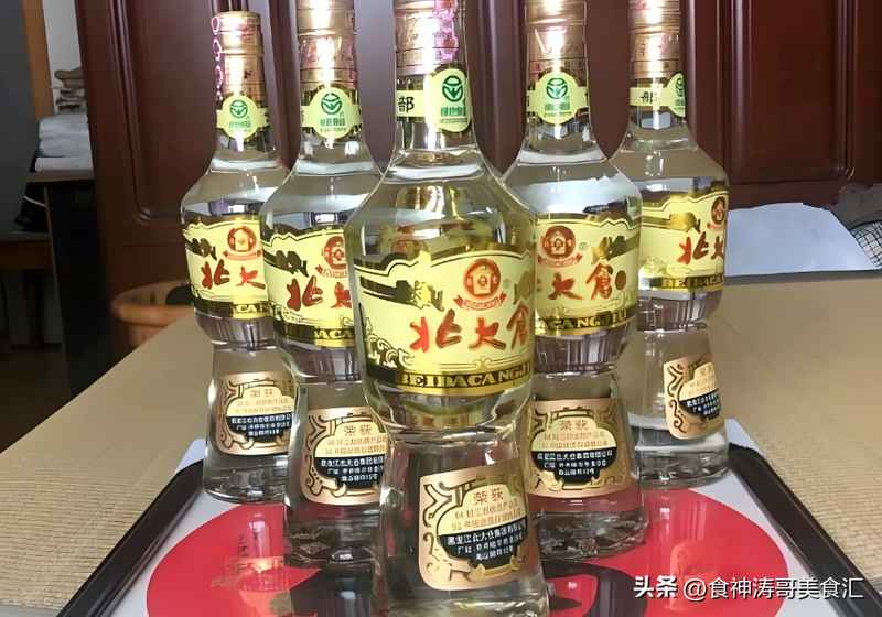  佳酿难觅知音：东北白酒为何困守故土？深度解析破局之道 新闻