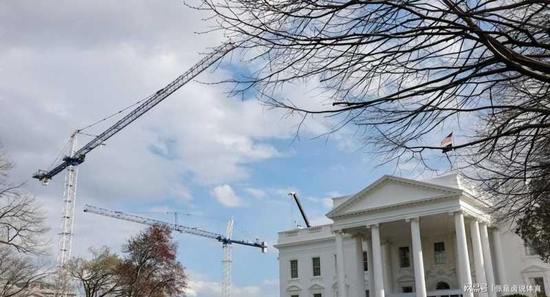  【技术复盘】4亿美元台阶直不连门：白宫宴会厅设计失败的全流程追踪 新闻