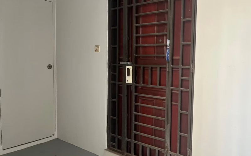  剑桥博士之死：精神疾病、家庭隔离与社会支持体系的多维审视 新闻