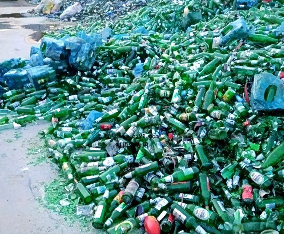  【技术解密】废玻璃回收困境：产能过剩与杂质处理的双重困境 新闻