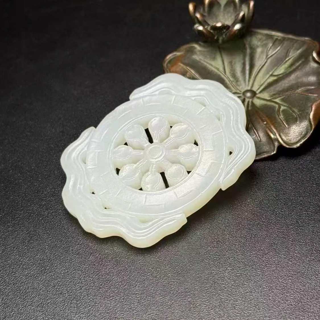  【技术解码】从地窖发现到家族传承：清代宫廷文物守护体系的全流程解析 文化旅游