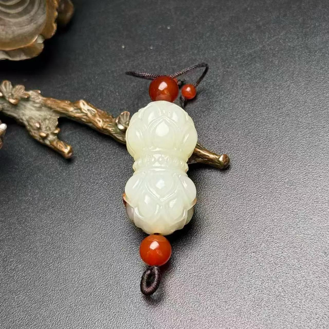  【技术解码】从地窖发现到家族传承：清代宫廷文物守护体系的全流程解析 文化旅游